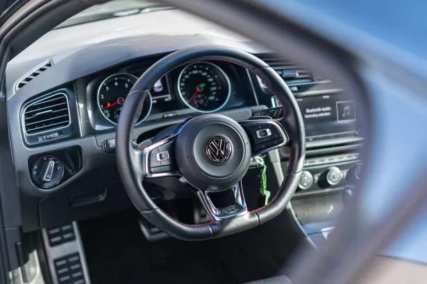 F Casino App Android/iOS